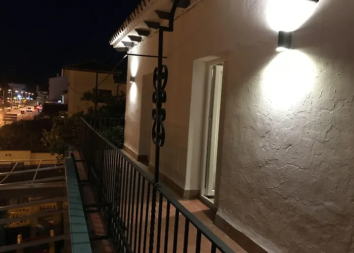 Ciudad De לינה וארוחת בוקר רונדה