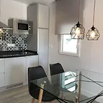 לינה וארוחת בוקר Ciudad De 3*